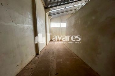 Casa &agrave; venda - 1000m&sup2; - Zona I