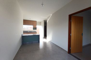 Casa para alugar - 74m&sup2; - Jardim Portugu&ecirc;s