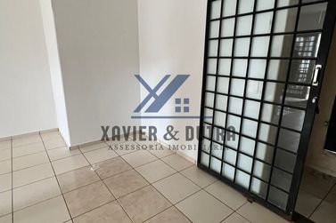 Sala Comercial &agrave; venda - 400m&sup2; - Centro Da Cidade