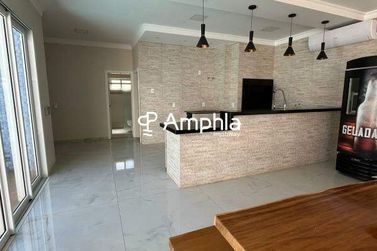 Casa &agrave; venda - 252m&sup2; - Boa Vista