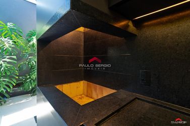Casa &agrave; venda - 245m&sup2; - Zona III
