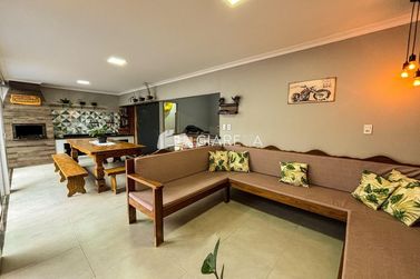 Casa &agrave; venda - 192m&sup2; - JARDIM GISELA