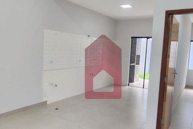 Casa &agrave; venda - 115m&sup2; - Jardim Interlagos II