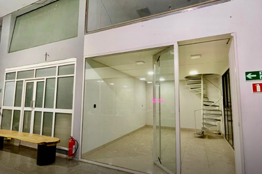 Sala Comercial para alugar - 60m&sup2; - Zona 1