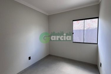 Casa &agrave; venda - 56m&sup2; - JARDIM VIENA