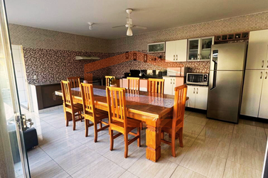 Casa &agrave; venda - 309m&sup2; - Zona III