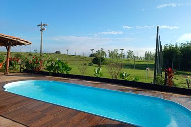 Ch&aacute;cara &agrave; venda - 20m&sup2; - Estrada Jaborandi