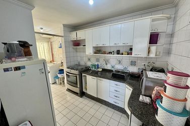 Apartamento &agrave; venda - 76m&sup2; - Zona II