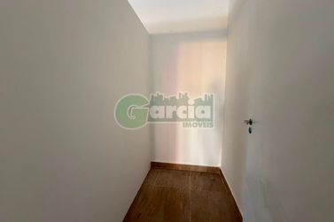 Sal&atilde;o Comercial para alugar - 166m&sup2; - Zona I