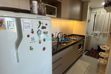 Apartamento &agrave; venda - 76m&sup2; - Zona VII