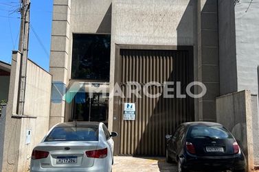 Sal&atilde;o Comercial para alugar - 205m&sup2; - Zona V