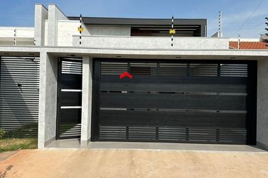 Casa &agrave; venda - 119m&sup2; - Jardim Colorado