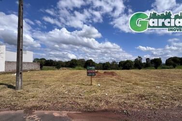 Terreno &agrave; venda - 267m&sup2; - Parque Residencial Viena III