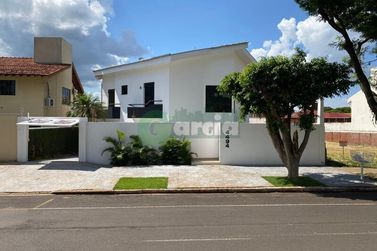Sobrado &agrave; venda - 439m&sup2; - Zona I-A