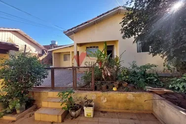 Casa &agrave; venda - Zona IV