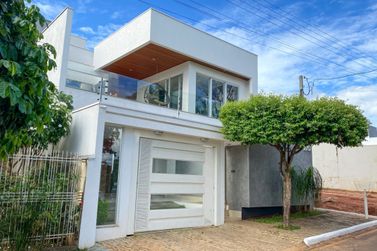 Sobrado &agrave; venda - 259m&sup2; - Parque Alphaville