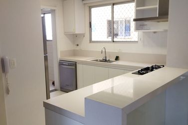 Apartamento para alugar - Zona VI