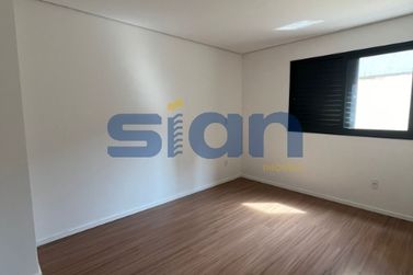 Apartamento &agrave; venda - 169m&sup2; - Zona I
