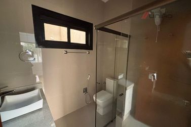 Casa para alugar - 380m&sup2; - Jardim Imigrantes II