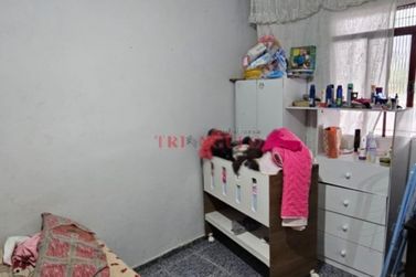 Casa &agrave; venda - 84m&sup2; - CONJUNTO RESIDENCIAL VINTE E SEIS D