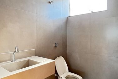 Sal&atilde;o Comercial para alugar - 358m&sup2; - Parque Residencial da G&aacute;vea