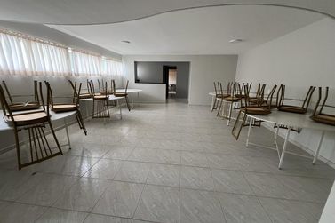 Apartamento &agrave; venda - 182m&sup2; - Centro