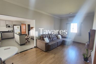 Sobrado &agrave; venda - 305m&sup2; - Parque Residencial da G&aacute;vea