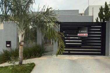 Casa &agrave; venda - 145m&sup2; - Jardim Yoshi