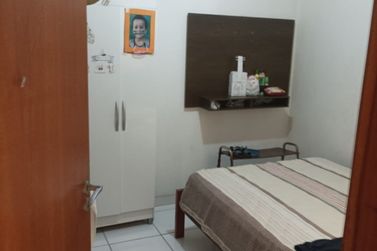 Casa &agrave; venda - 100m&sup2; - Jardim Vit&oacute;ria