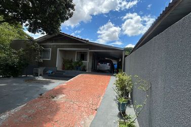 Casa &agrave; venda - 276m&sup2; - Jardim Para&iacute;so