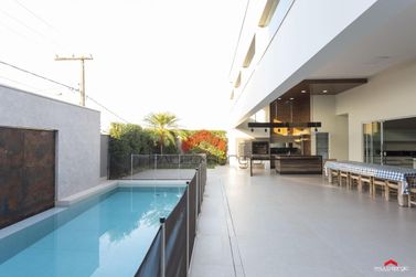 Casa &agrave; venda - 385m&sup2; - Jardim Am&eacute;rica