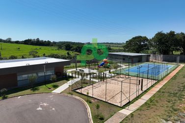 Terreno &agrave; venda - 400m&sup2; - Condominio Golden Lake