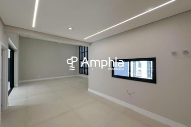 Casa &agrave; venda - 230m&sup2; - Recanto Tropical
