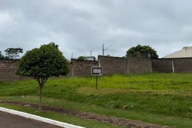 Terreno &agrave; venda - 315m&sup2; - Parque Residencial Interlagos