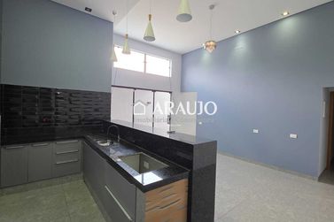 Casa &agrave; venda - 137m&sup2; - Parque Vit&oacute;ria R&eacute;gia