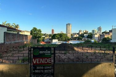 Terreno &agrave; venda - 571m&sup2; - Zona III