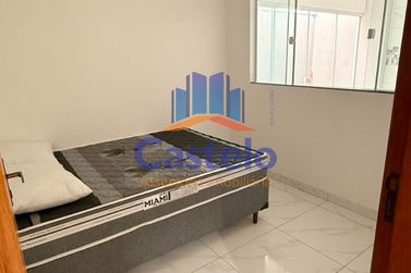 Casa para alugar - 100m&sup2; - JARDIM DAS CEREJEIRAS