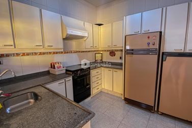 Casa &agrave; venda - 510m&sup2; - Zona II