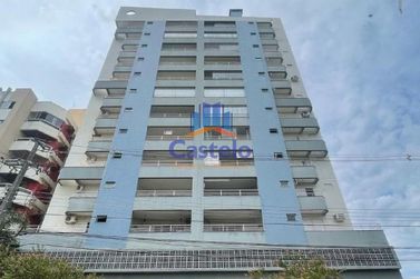 Apartamento &agrave; venda - 130m&sup2; - Edificio Marques de Lafayete