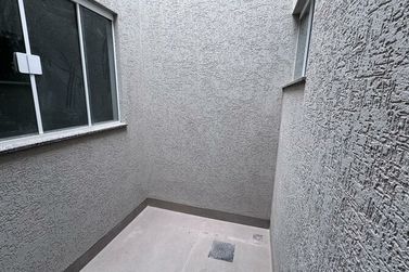 Casa &agrave; venda - 90m&sup2; - JD AEROPORTO