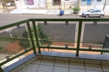 Sobrado &agrave; venda - 247m&sup2; - Zona II