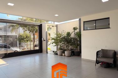 Casa &agrave; venda - 130m&sup2; - Jardim Interlagos