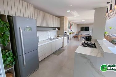 Casa &agrave; venda - ROYAL GARDEN