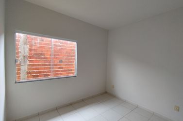 Casa para alugar - 590m&sup2; - ZONA VI