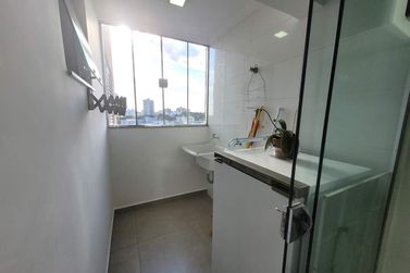 Apartamento para alugar - 76m&sup2; - Zona II