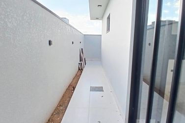 Casa &agrave; venda - 168m&sup2; - Paysage Essenza Condom&iacute;nio