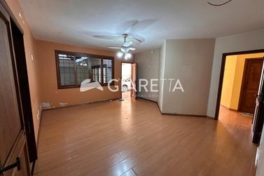 Casa &agrave; venda - 300m&sup2; - CENTRO