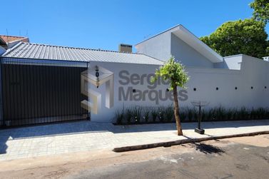 Casa &agrave; venda - 171m&sup2; - Parque Alfaville