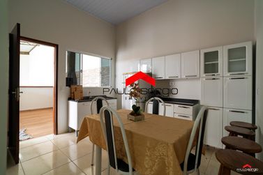 Ch&aacute;cara &agrave; venda - 260m&sup2; - Estrada Amarela