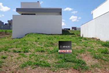 Terreno &agrave; venda - 252m&sup2; - Paysage Essenza Condom&iacute;nio